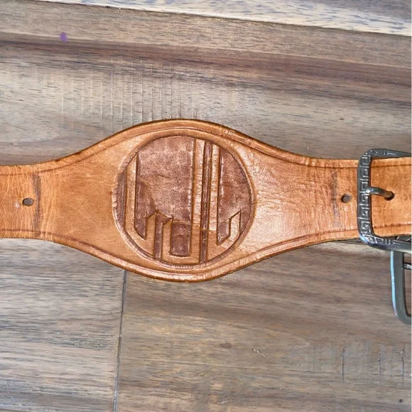 Tan Leather Women's Belt with Embossed Floral Design - Picture 2 of 7